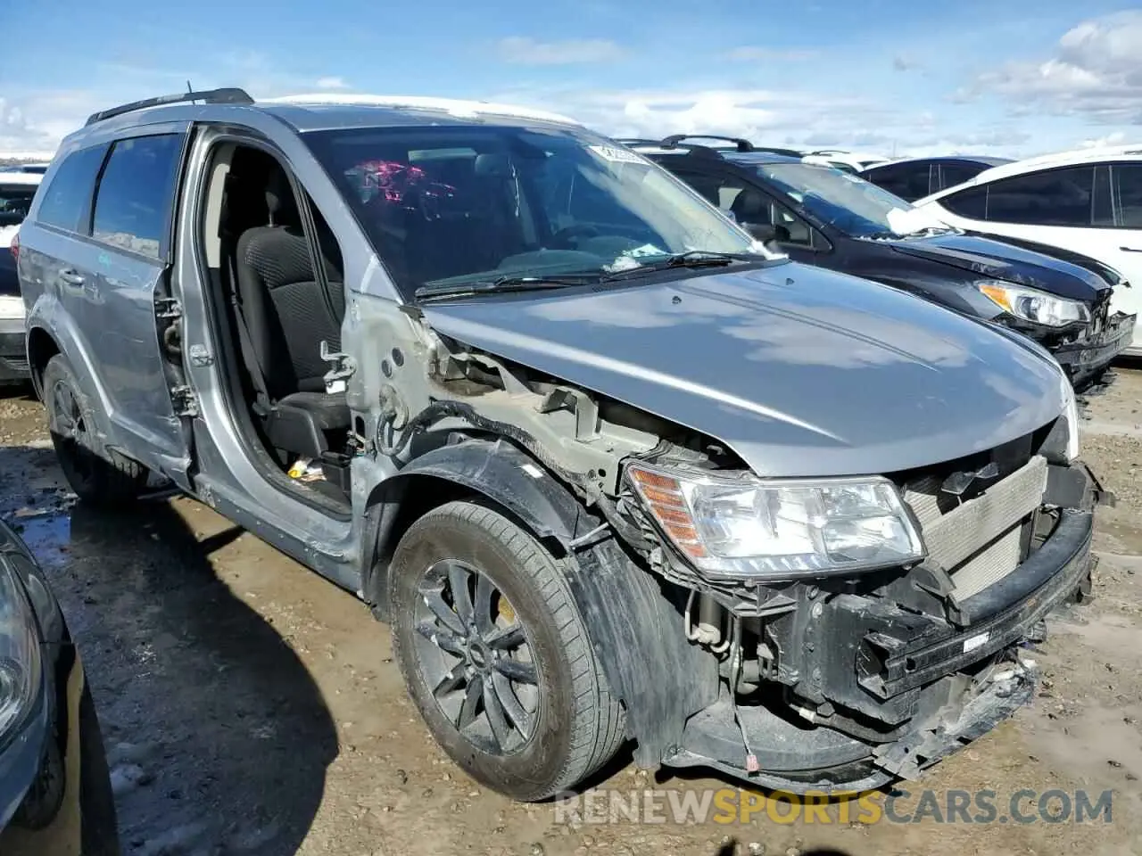 4 fotografías del automóvil dañado 3C4PDCBG6KT875362 DODGE JOURNEY 2019
