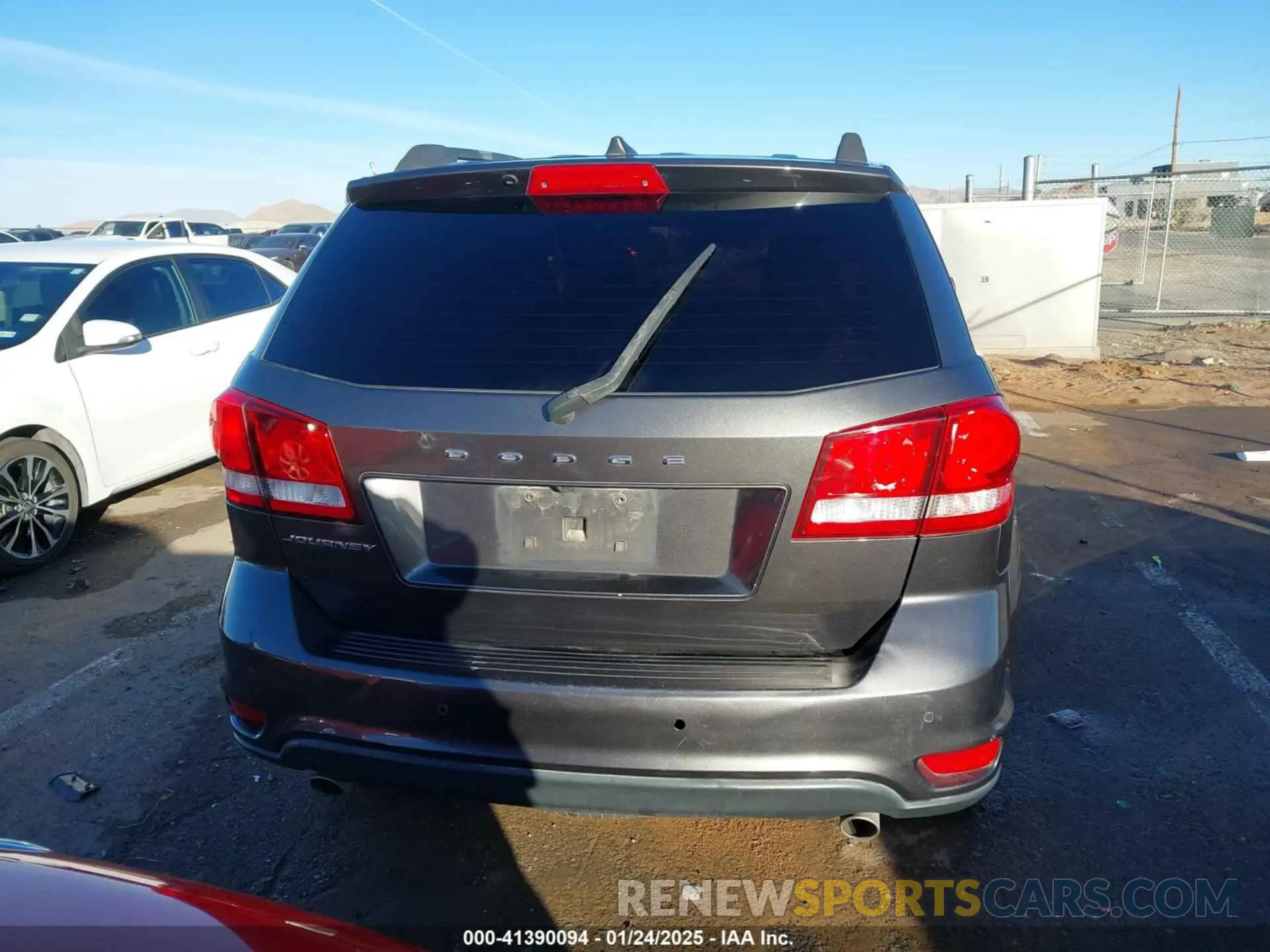 17 fotografías del automóvil dañado 3C4PDCBG7KT872888 DODGE JOURNEY 2019