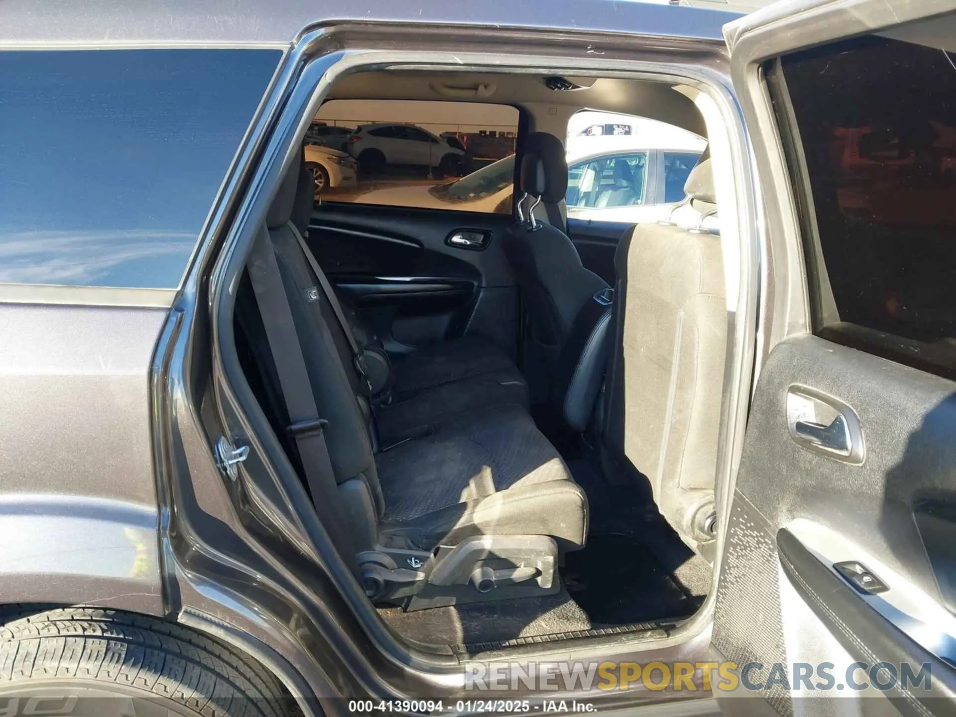8 fotografías del automóvil dañado 3C4PDCBG7KT872888 DODGE JOURNEY 2019
