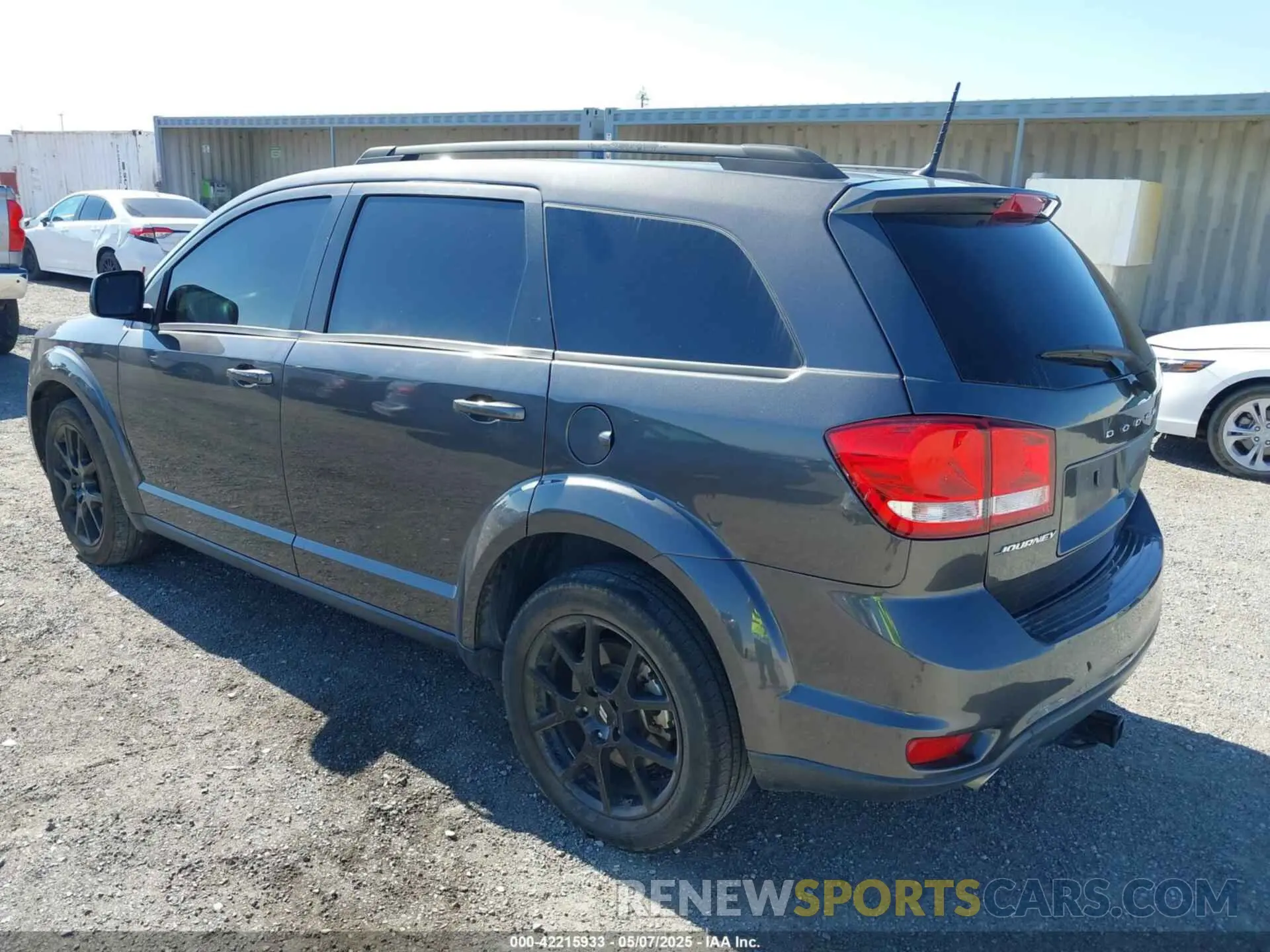 3 fotografías del automóvil dañado 3C4PDCBG7KT875077 DODGE JOURNEY 2019