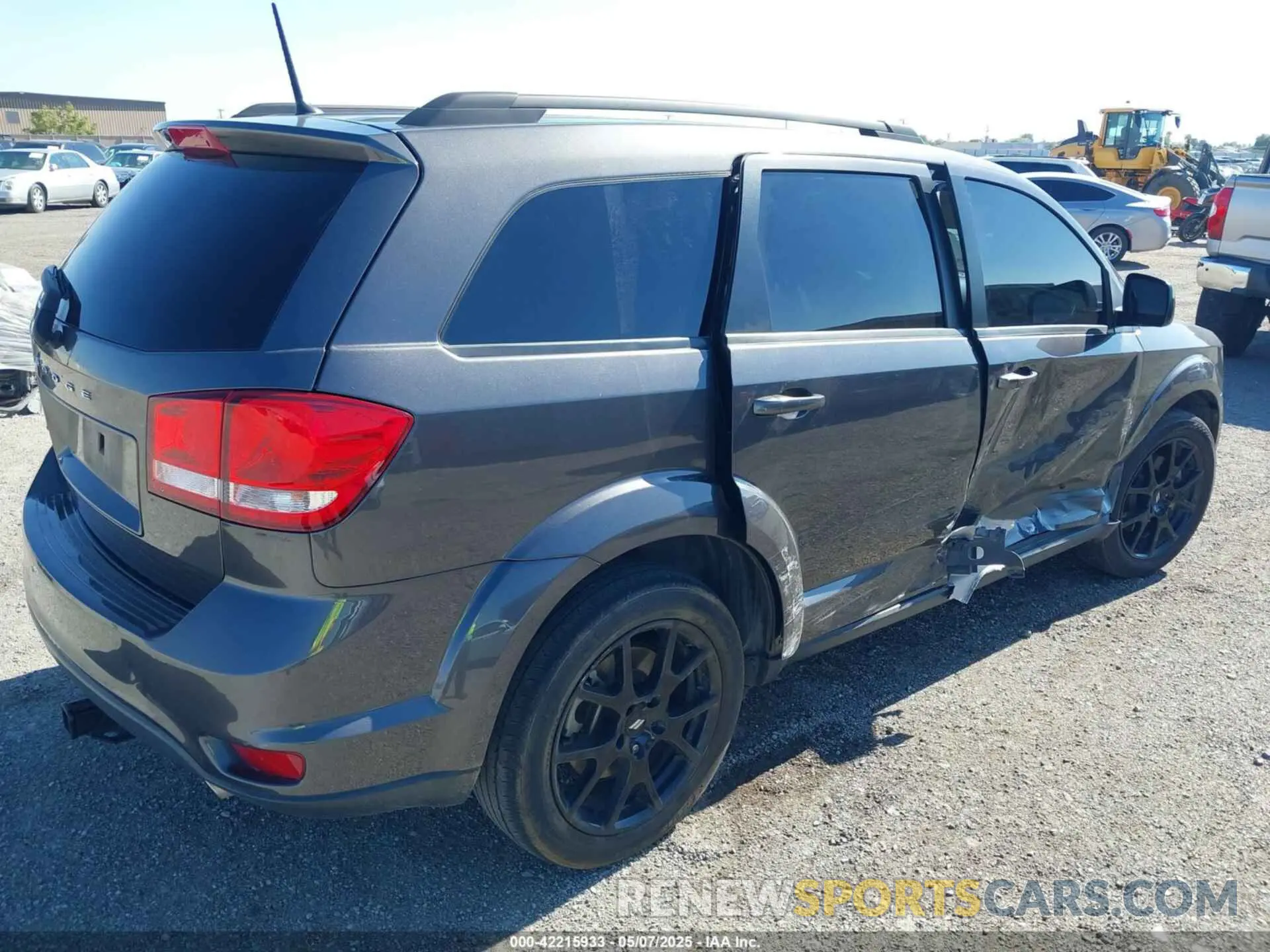 4 fotografías del automóvil dañado 3C4PDCBG7KT875077 DODGE JOURNEY 2019