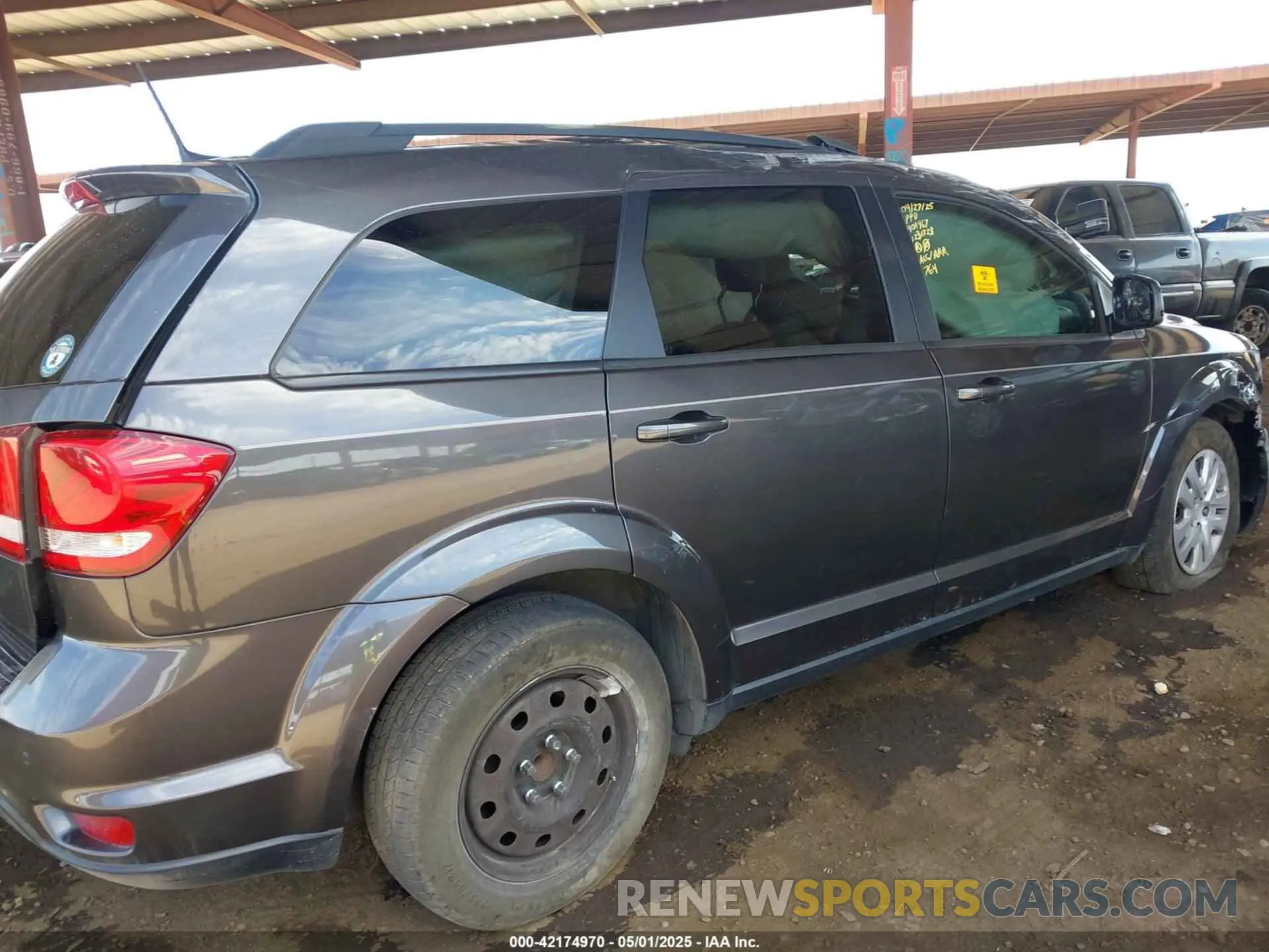 8 fotografías del automóvil dañado 3C4PDCBG9KT798938 DODGE JOURNEY 2019