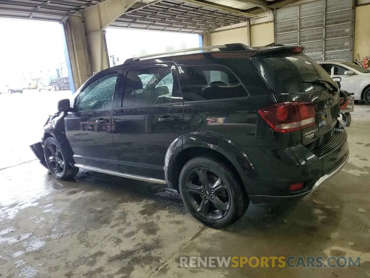 2 fotografías del automóvil dañado 3C4PDCGB1KT751593 DODGE JOURNEY 2019