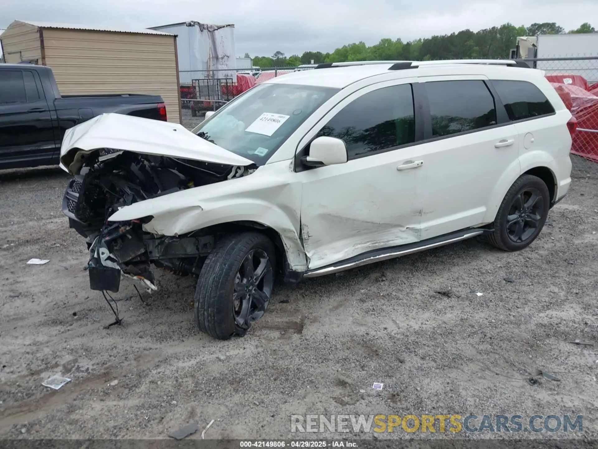 2 fotografías del automóvil dañado 3C4PDCGB4KT779341 DODGE JOURNEY 2019