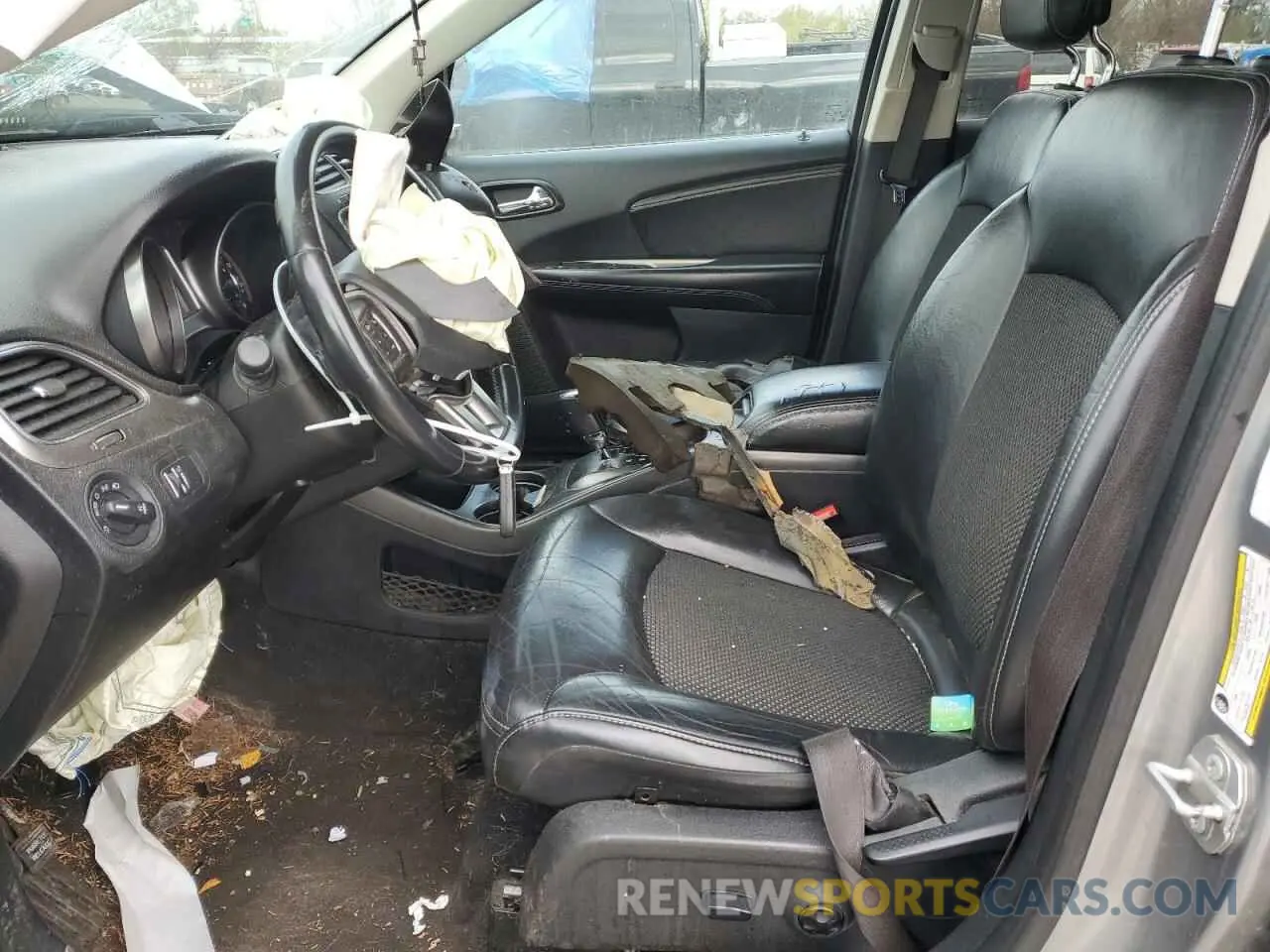 7 fotografías del automóvil dañado 3C4PDCGG0KT858078 DODGE JOURNEY 2019