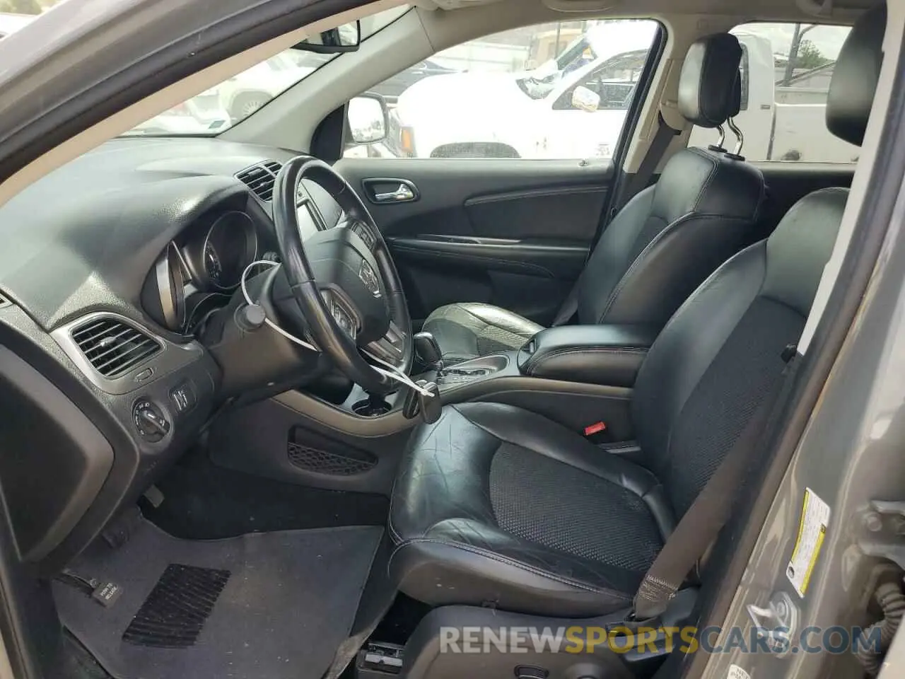 7 fotografías del automóvil dañado 3C4PDCGG1KT746390 DODGE JOURNEY 2019