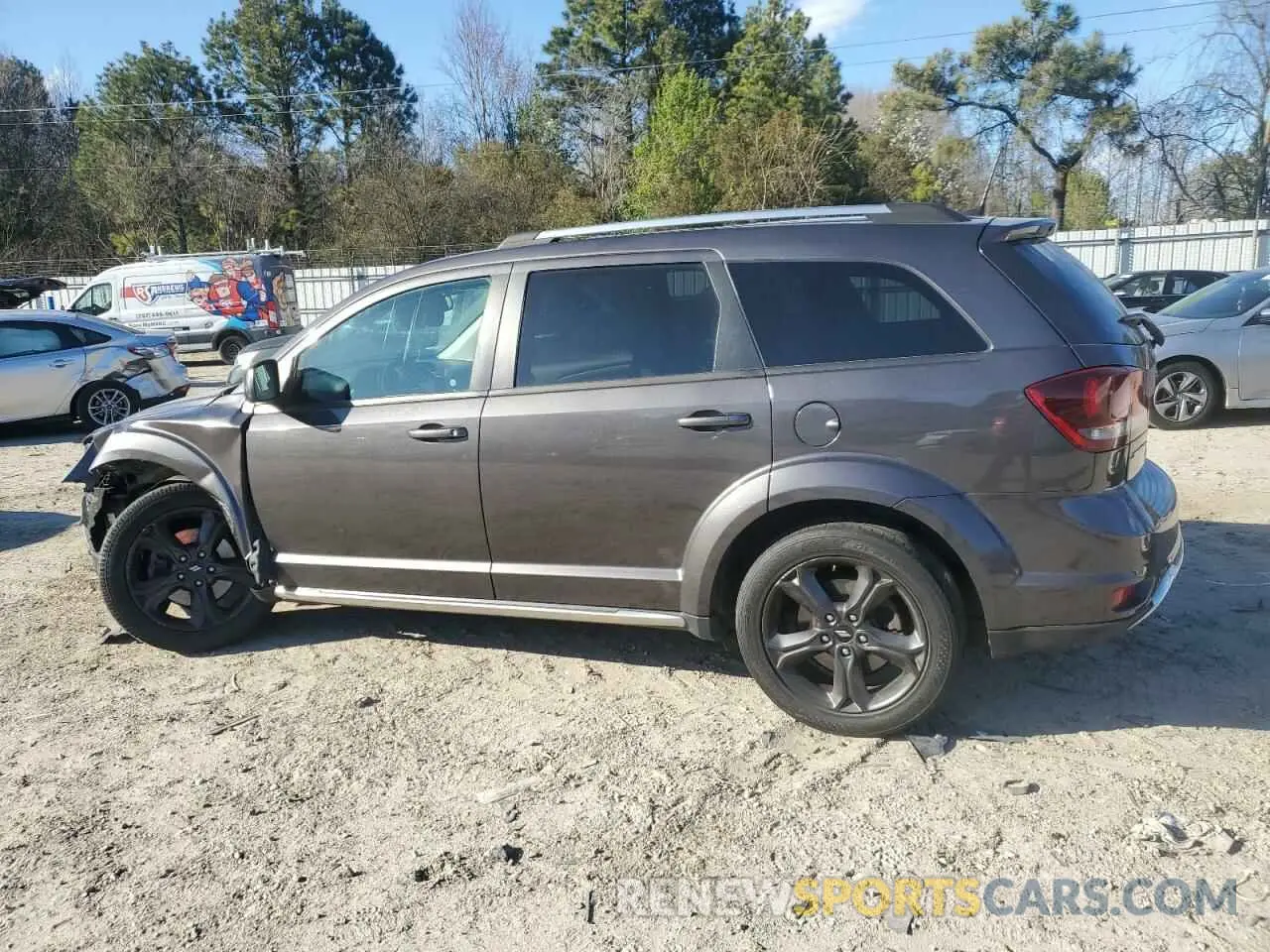 2 fotografías del automóvil dañado 3C4PDCGG2KT803714 DODGE JOURNEY 2019