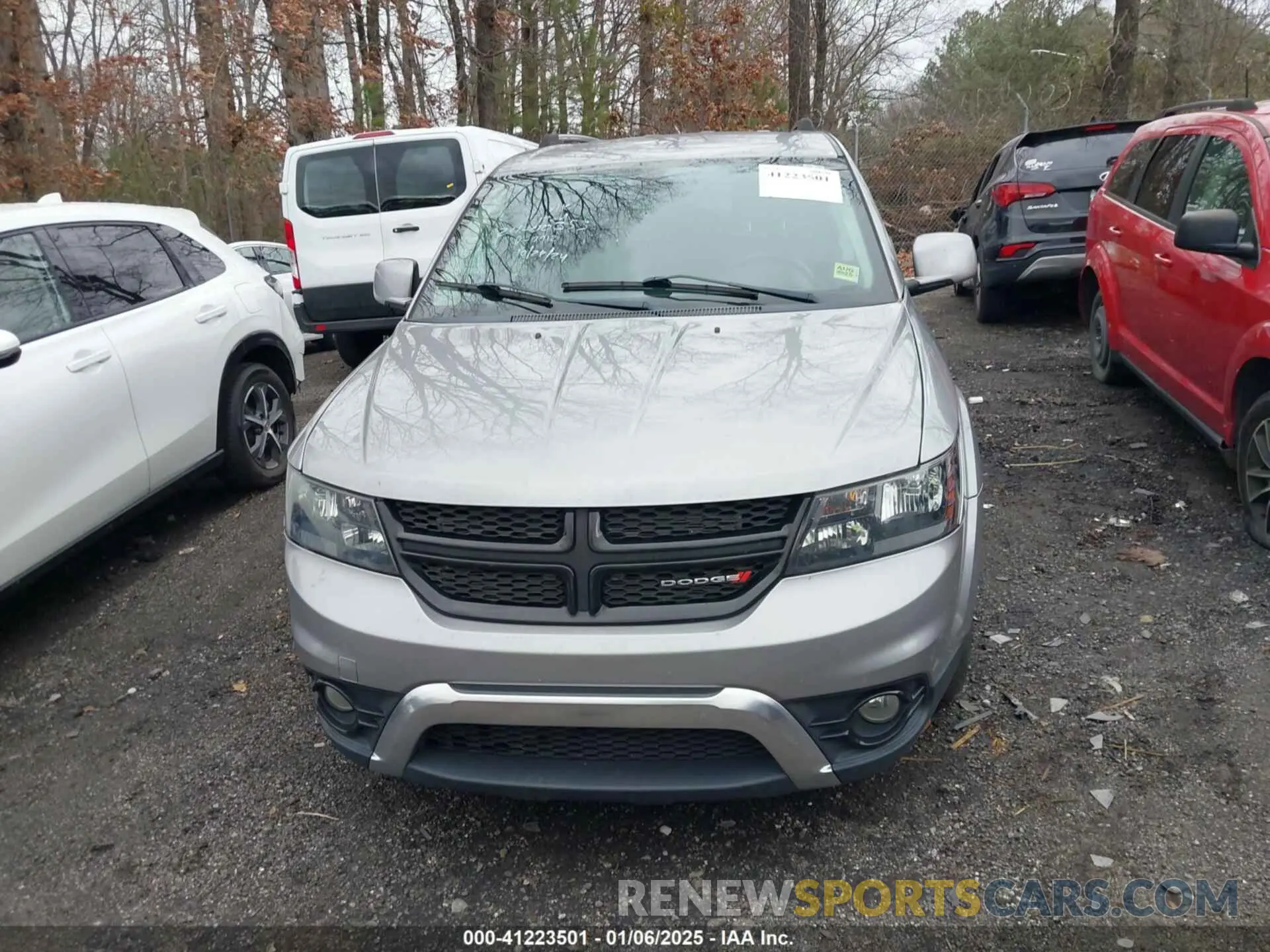 12 fotografías del automóvil dañado 3C4PDCGG3KT717912 DODGE JOURNEY 2019