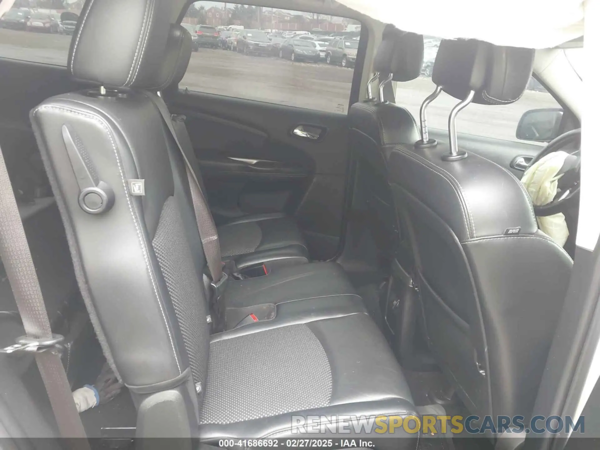 8 fotografías del automóvil dañado 3C4PDCGG7KT860748 DODGE JOURNEY 2019