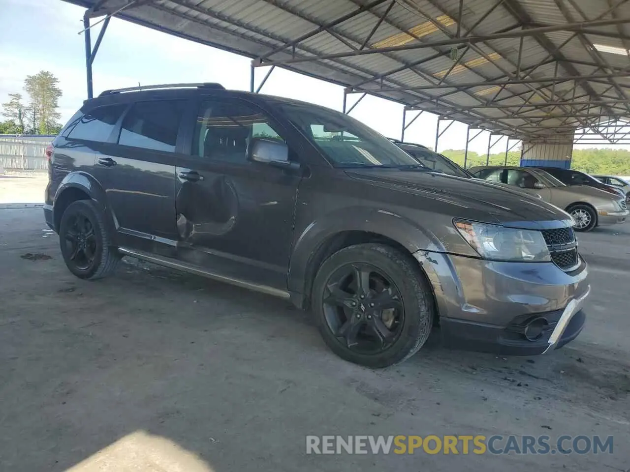 4 fotografías del automóvil dañado 3C4PDCGG8KT717064 DODGE JOURNEY 2019