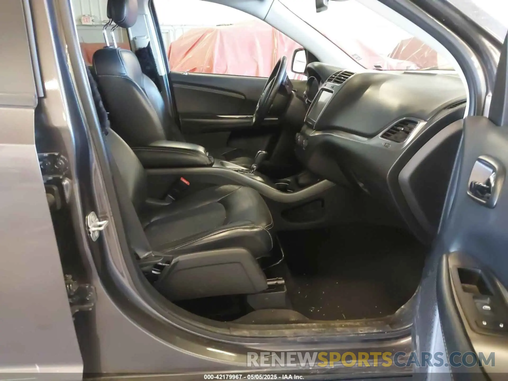5 fotografías del automóvil dañado 3C4PDCGG9KT717767 DODGE JOURNEY 2019