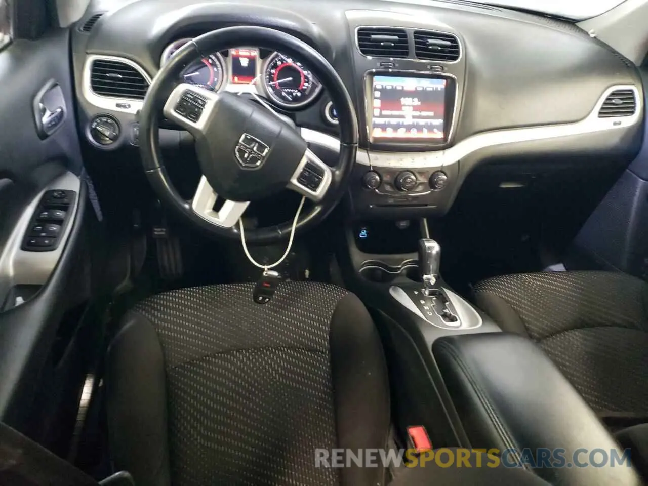 8 fotografías del automóvil dañado 3C4PDDBG2KT780013 DODGE JOURNEY 2019