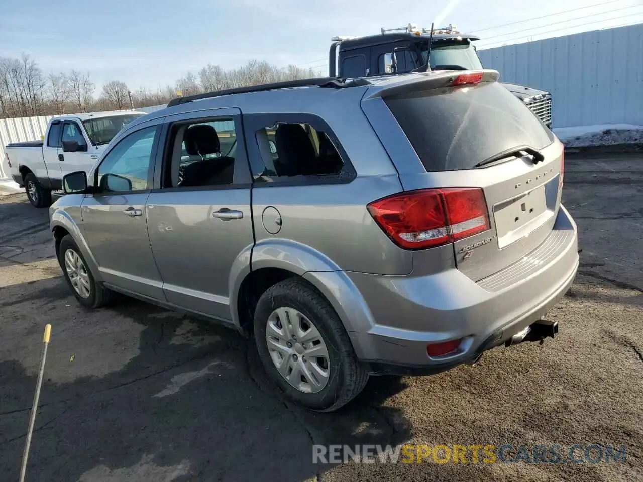 2 fotografías del automóvil dañado 3C4PDDBG8KT780047 DODGE JOURNEY 2019