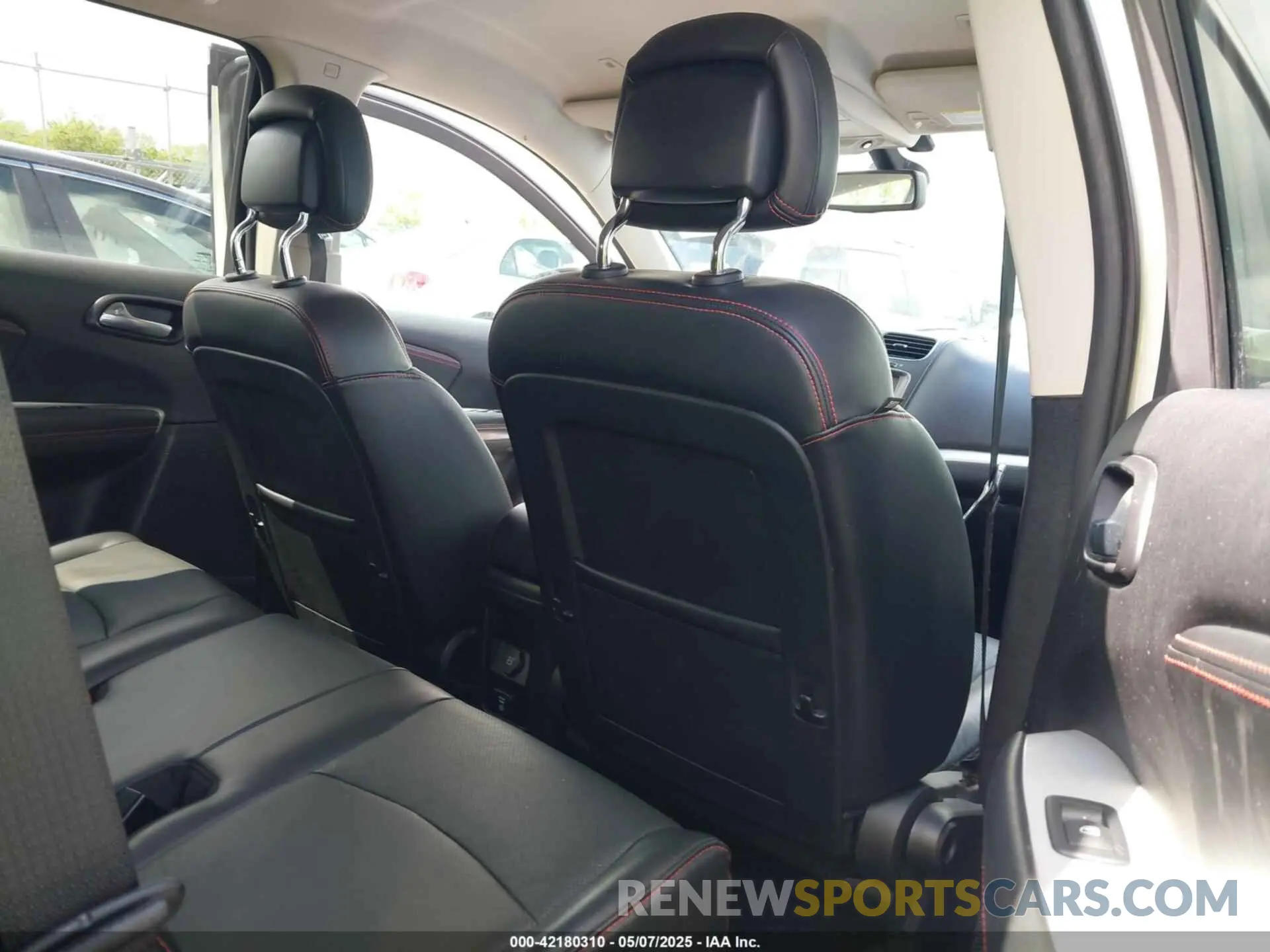 8 fotografías del automóvil dañado 3C4PDDEG1KT687933 DODGE JOURNEY 2019