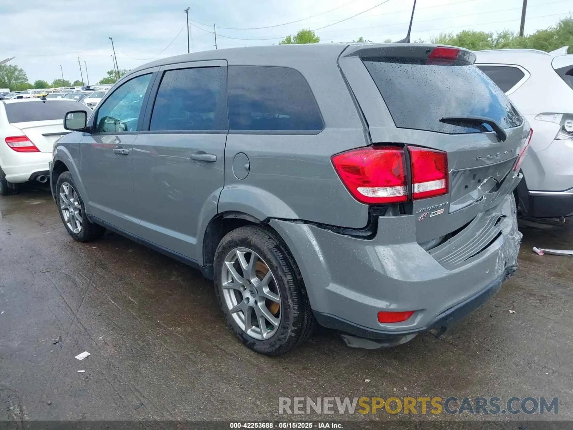 3 fotografías del automóvil dañado 3C4PDDEG9KT837108 DODGE JOURNEY 2019