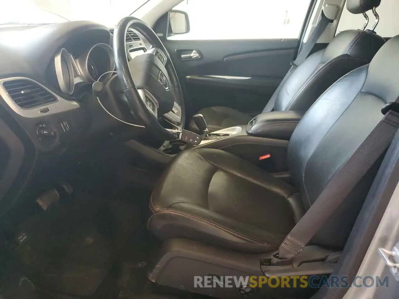 7 fotografías del automóvil dañado 3C4PDDEG9KT857200 DODGE JOURNEY 2019