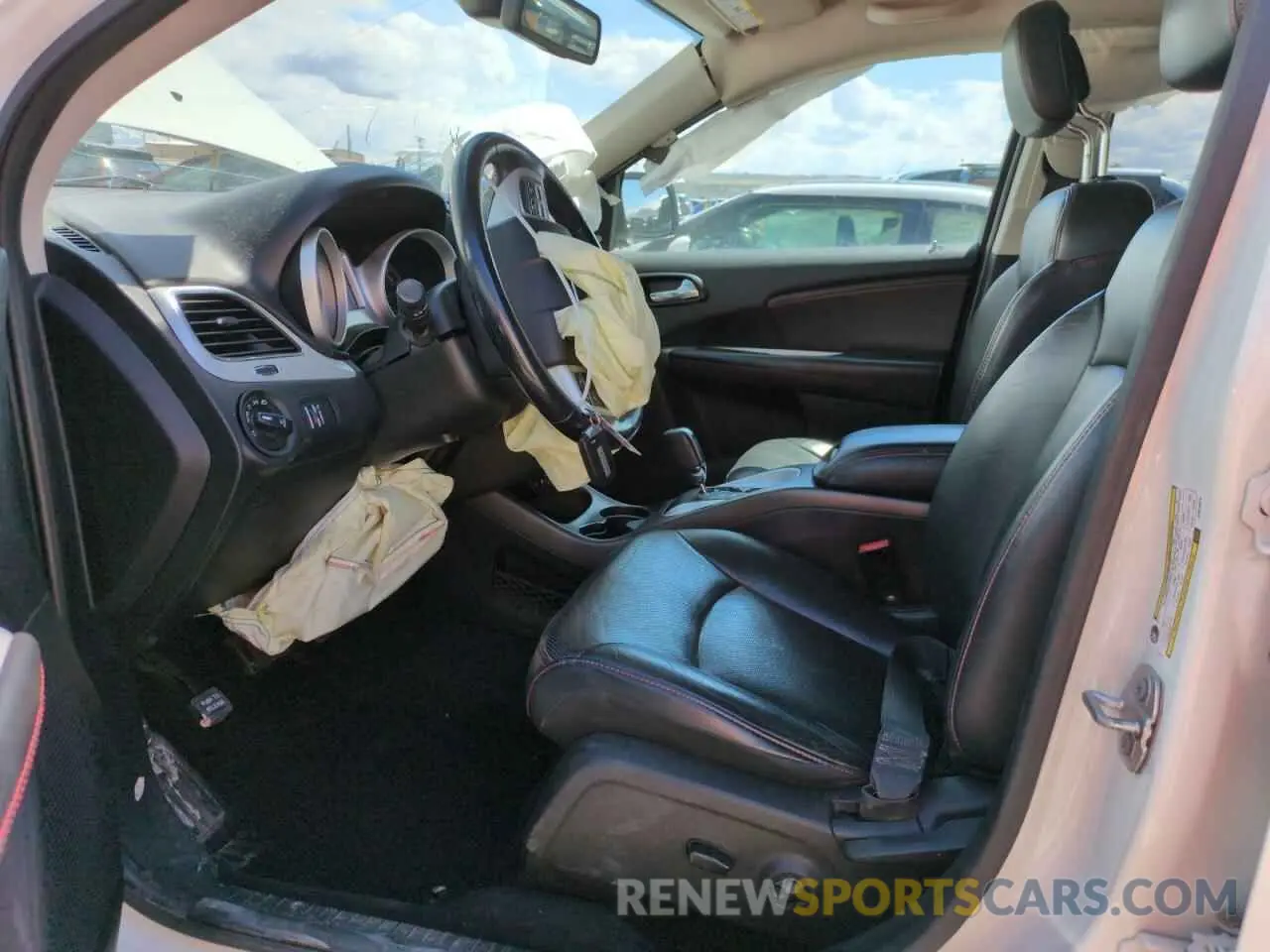 7 fotografías del automóvil dañado 3C4PDDEGXKT875575 DODGE JOURNEY 2019