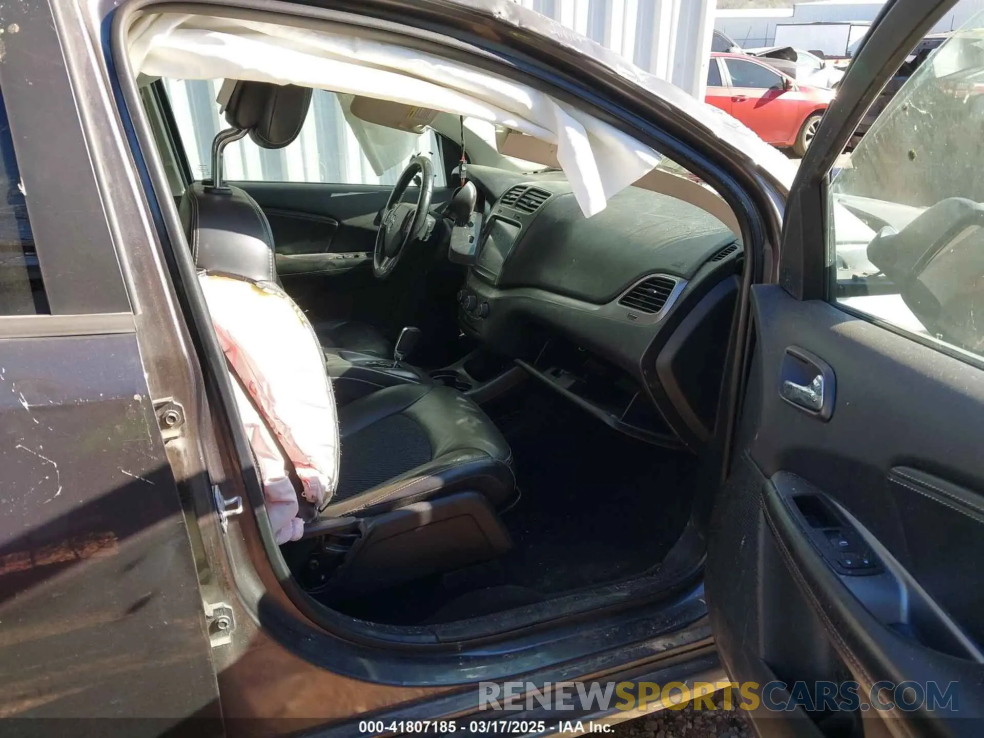 5 fotografías del automóvil dañado 3C4PDDGG1KT841067 DODGE JOURNEY 2019