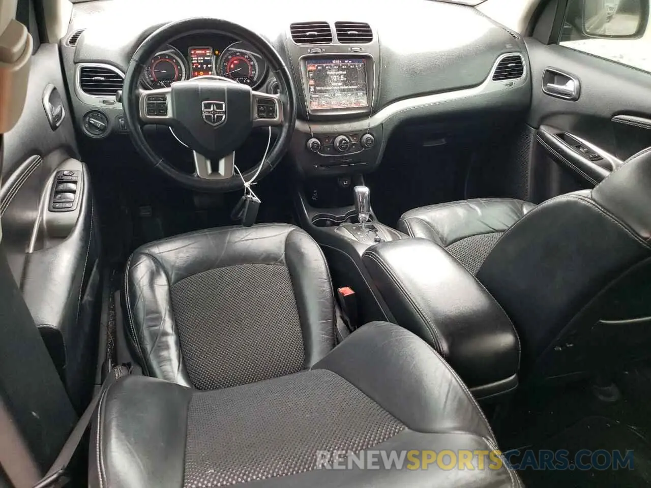 8 fotografías del automóvil dañado 3C4PDDGG1KT858421 DODGE JOURNEY 2019