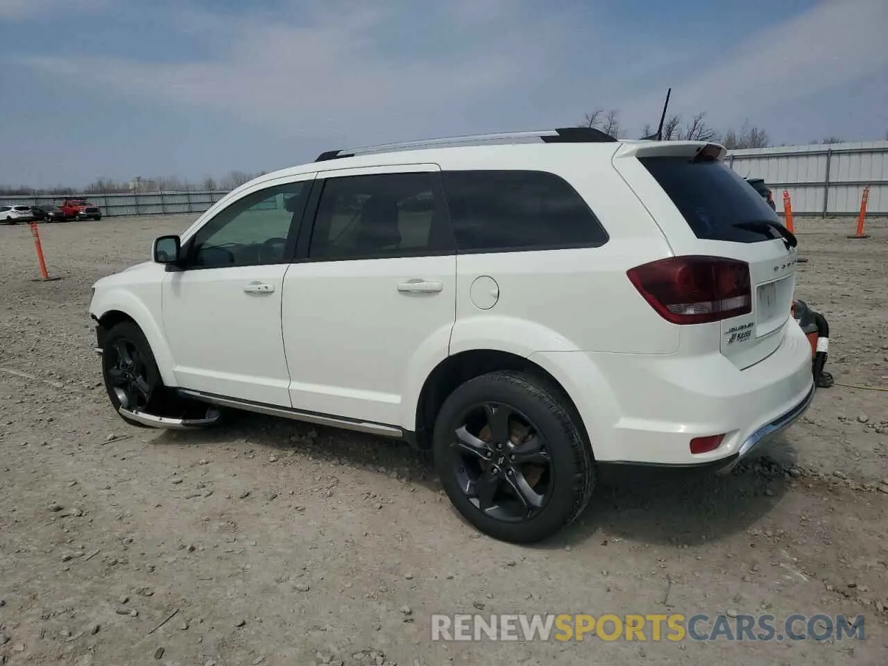 2 fotografías del automóvil dañado 3C4PDDGG2KT774897 DODGE JOURNEY 2019