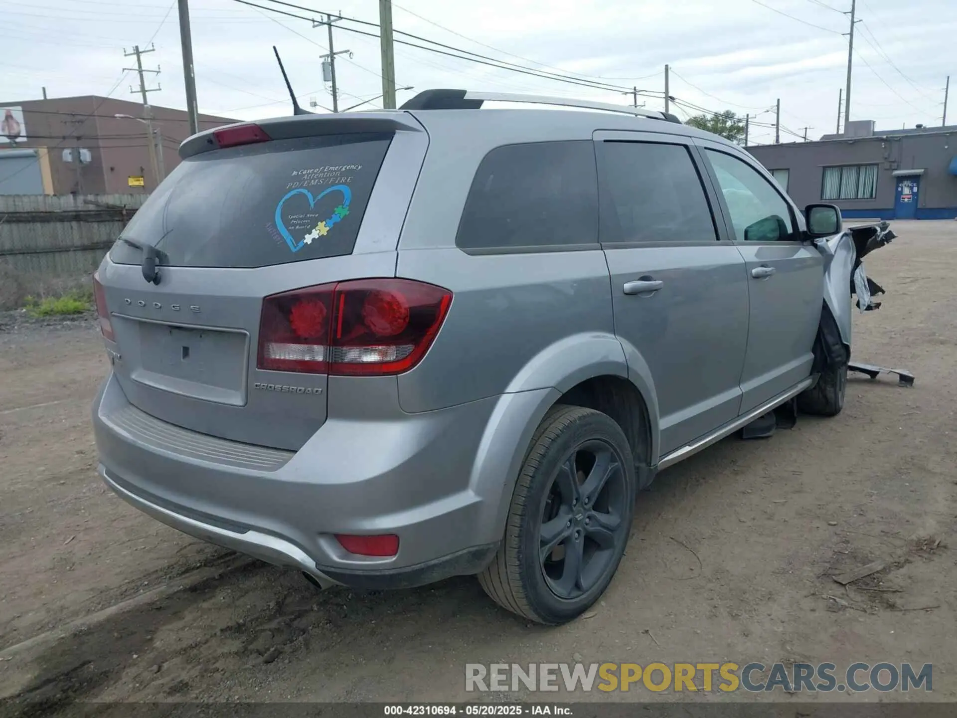 4 fotografías del automóvil dañado 3C4PDDGG6KT739022 DODGE JOURNEY 2019