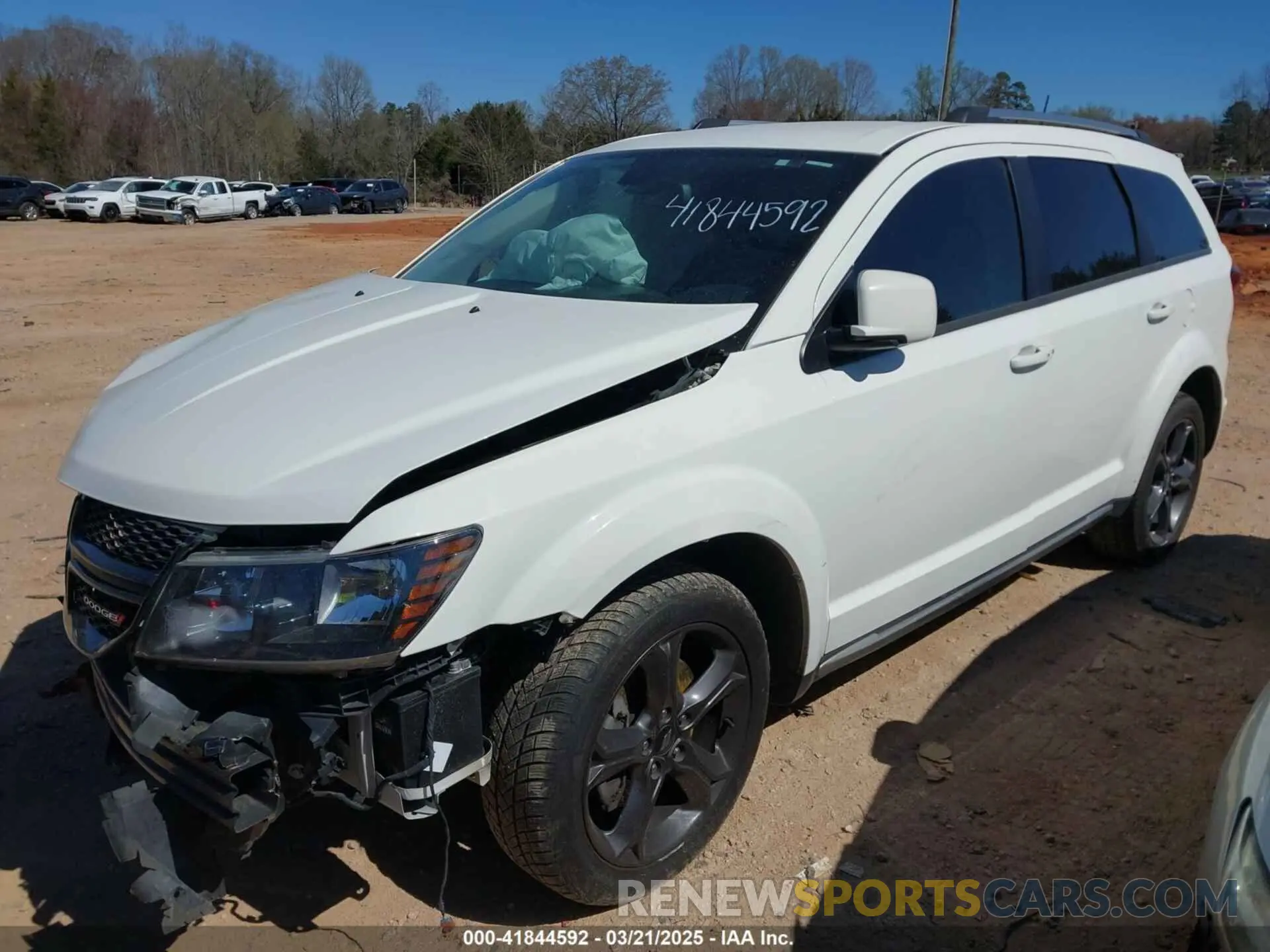 2 fotografías del automóvil dañado 3C4PDDGG9KT848915 DODGE JOURNEY 2019