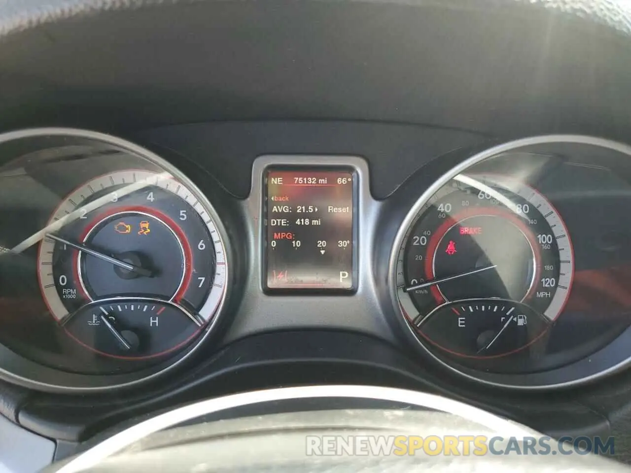 9 fotografías del automóvil dañado 3C4PDDGGXKT779846 DODGE JOURNEY 2019