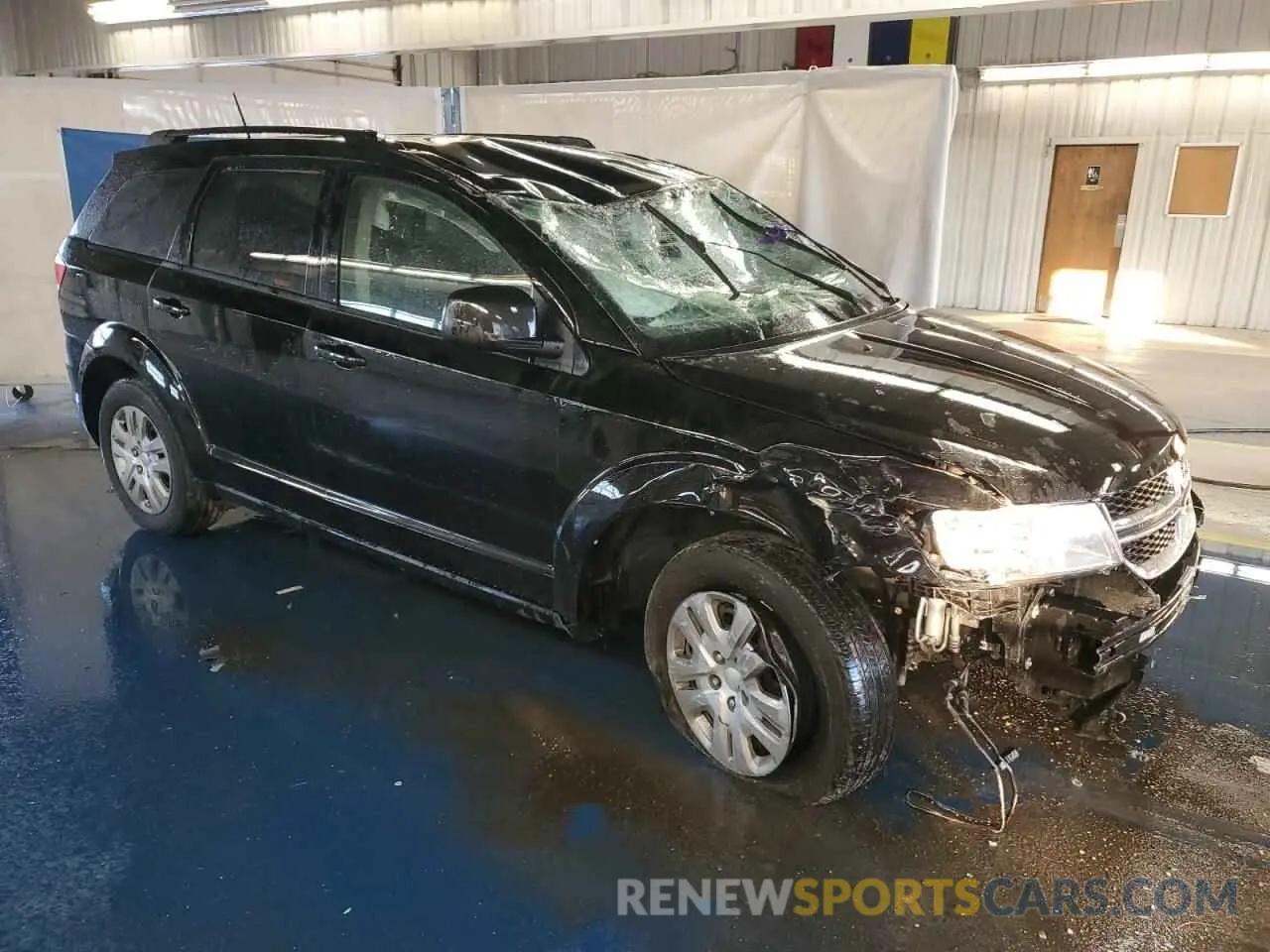 4 fotografías del automóvil dañado 3C4PDCAB0LT235784 DODGE JOURNEY 2020