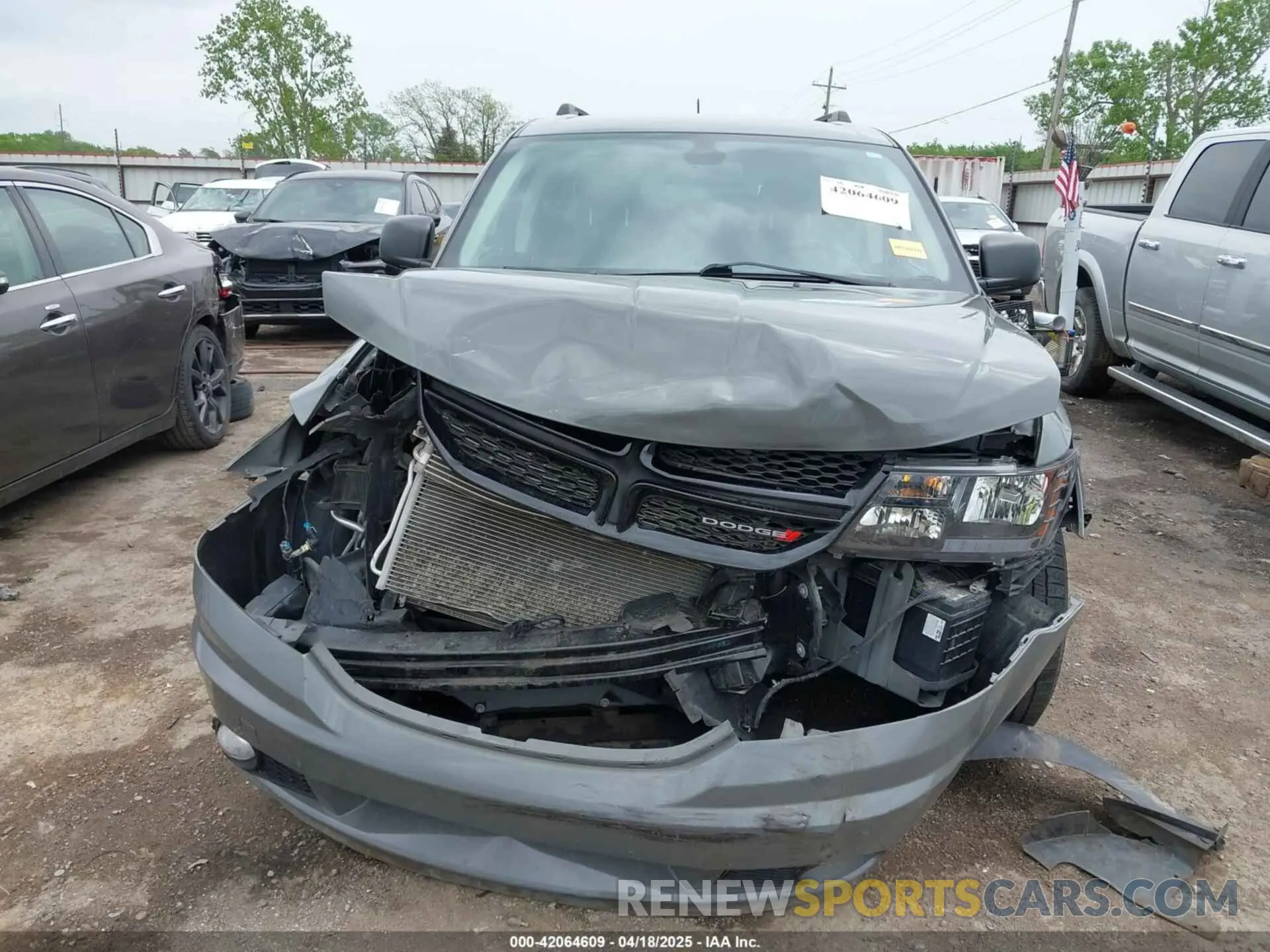 13 fotografías del automóvil dañado 3C4PDCAB0LT253914 DODGE JOURNEY 2020