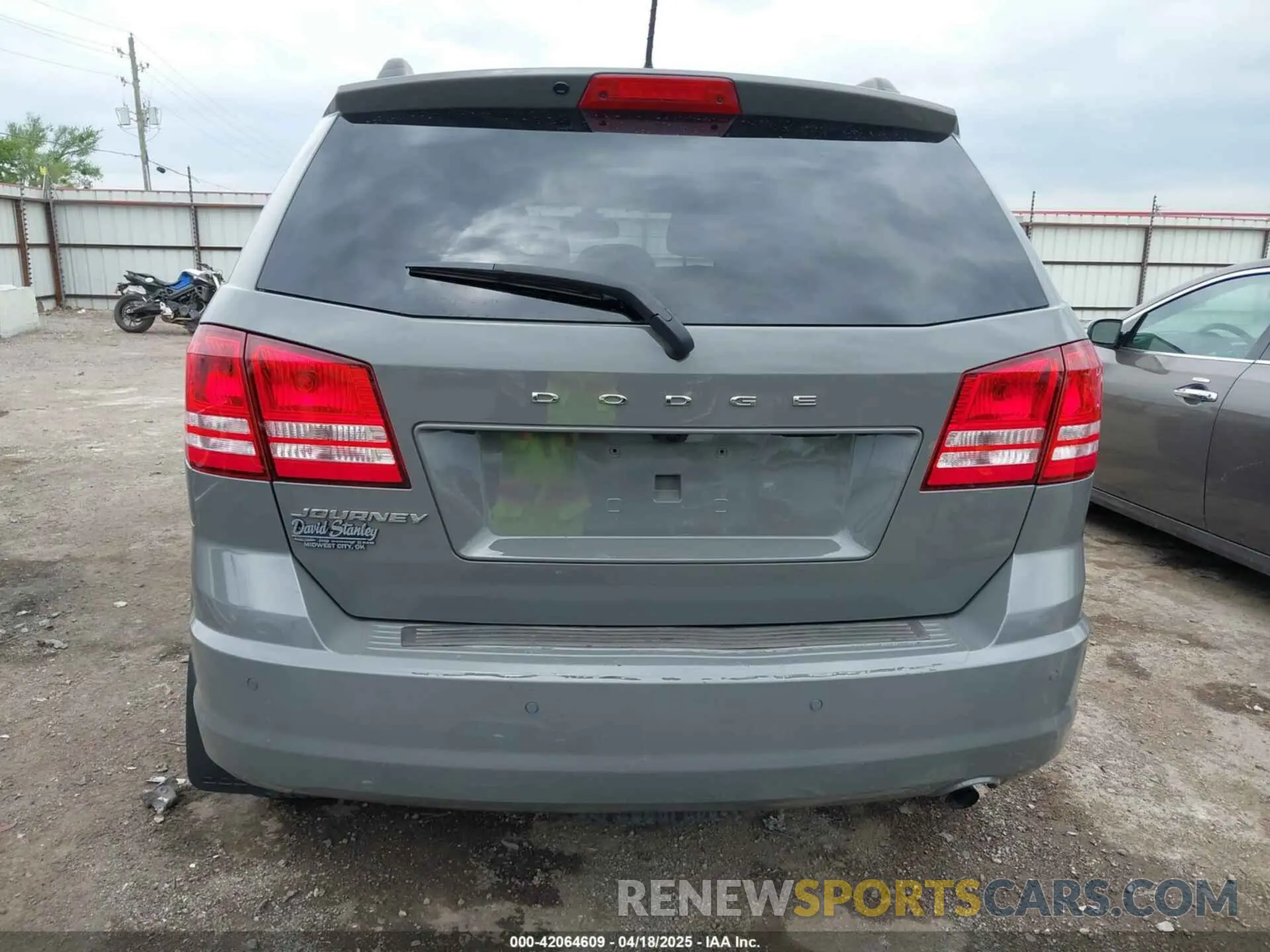 17 fotografías del automóvil dañado 3C4PDCAB0LT253914 DODGE JOURNEY 2020