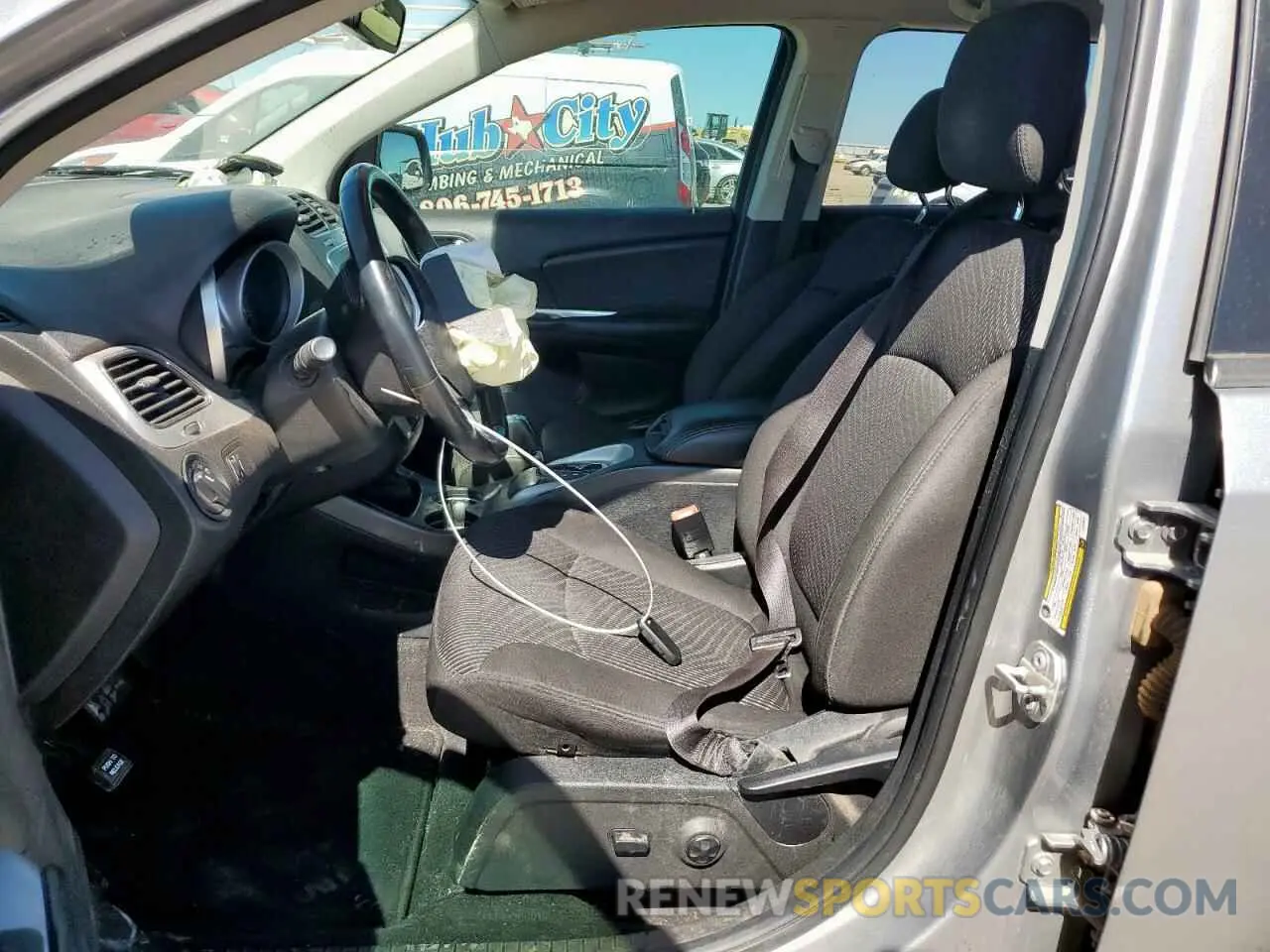 7 fotografías del automóvil dañado 3C4PDCAB0LT274875 DODGE JOURNEY 2020