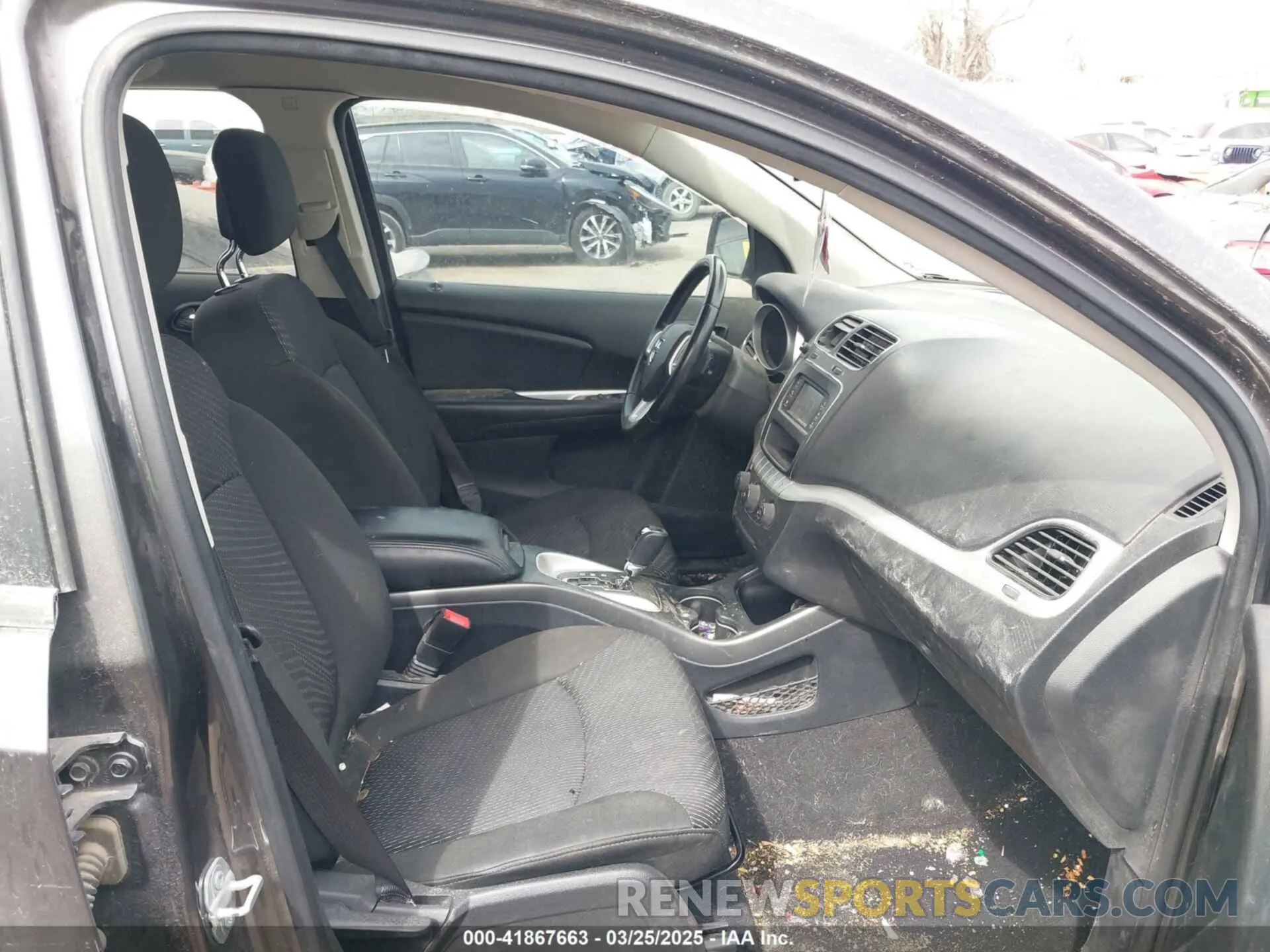5 fotografías del automóvil dañado 3C4PDCAB1LT262329 DODGE JOURNEY 2020
