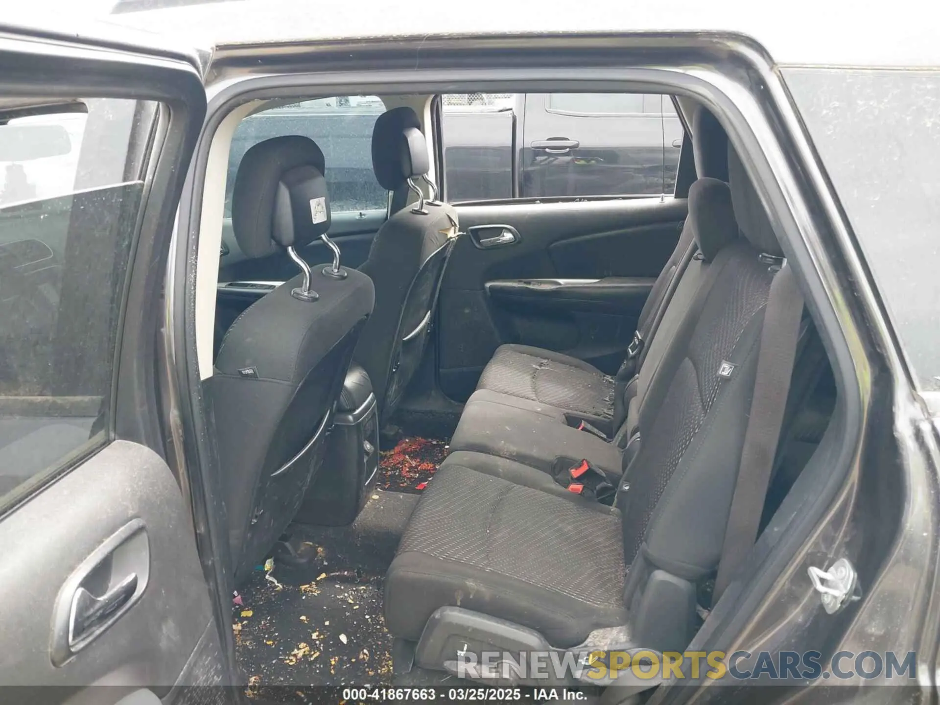8 fotografías del automóvil dañado 3C4PDCAB1LT262329 DODGE JOURNEY 2020