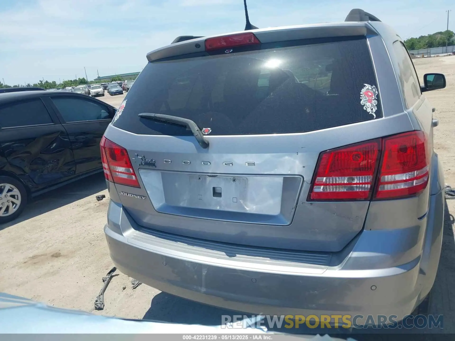 15 fotografías del automóvil dañado 3C4PDCAB2LT250674 DODGE JOURNEY 2020
