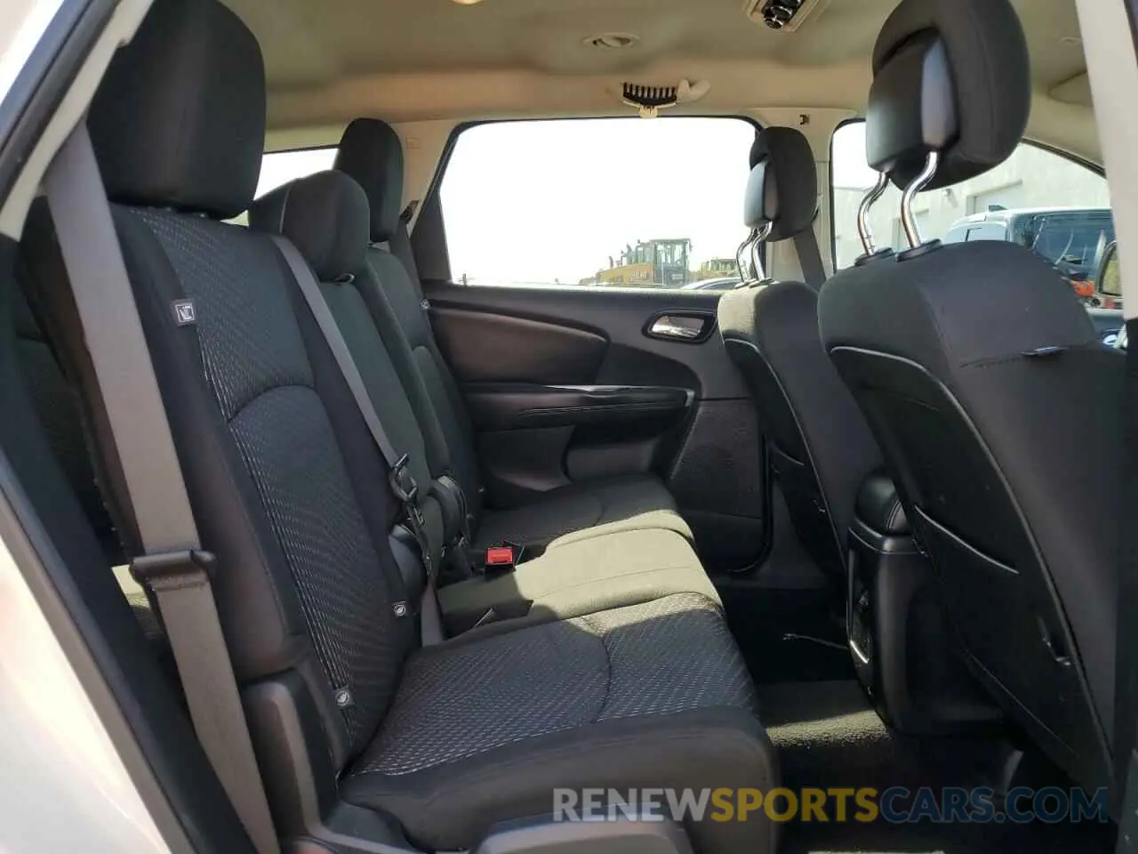 11 fotografías del automóvil dañado 3C4PDCAB2LT271931 DODGE JOURNEY 2020