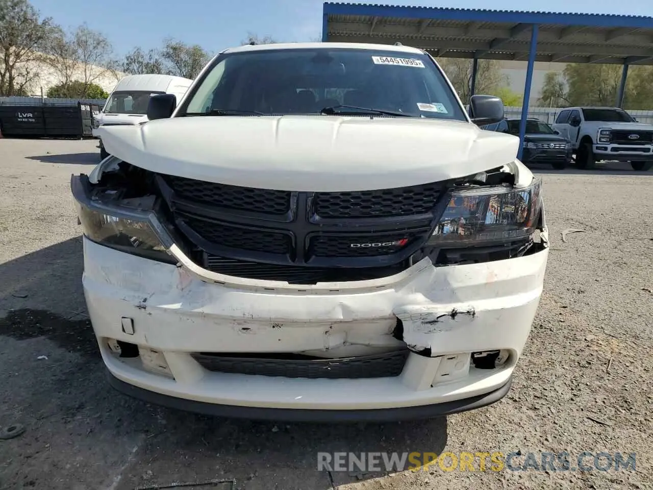 5 fotografías del automóvil dañado 3C4PDCAB2LT271931 DODGE JOURNEY 2020