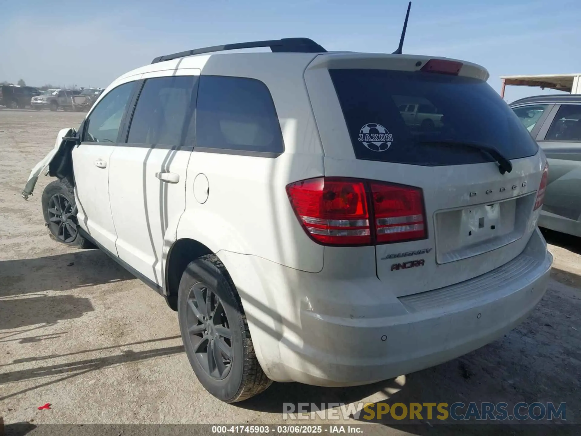 3 fotografías del automóvil dañado 3C4PDCAB2LT275347 DODGE JOURNEY 2020