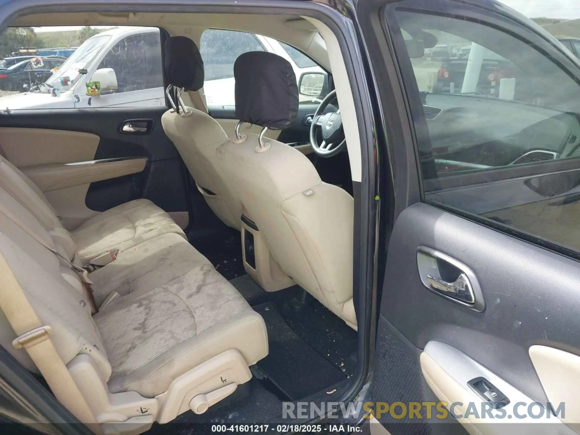 8 fotografías del automóvil dañado 3C4PDCAB4LT226263 DODGE JOURNEY 2020