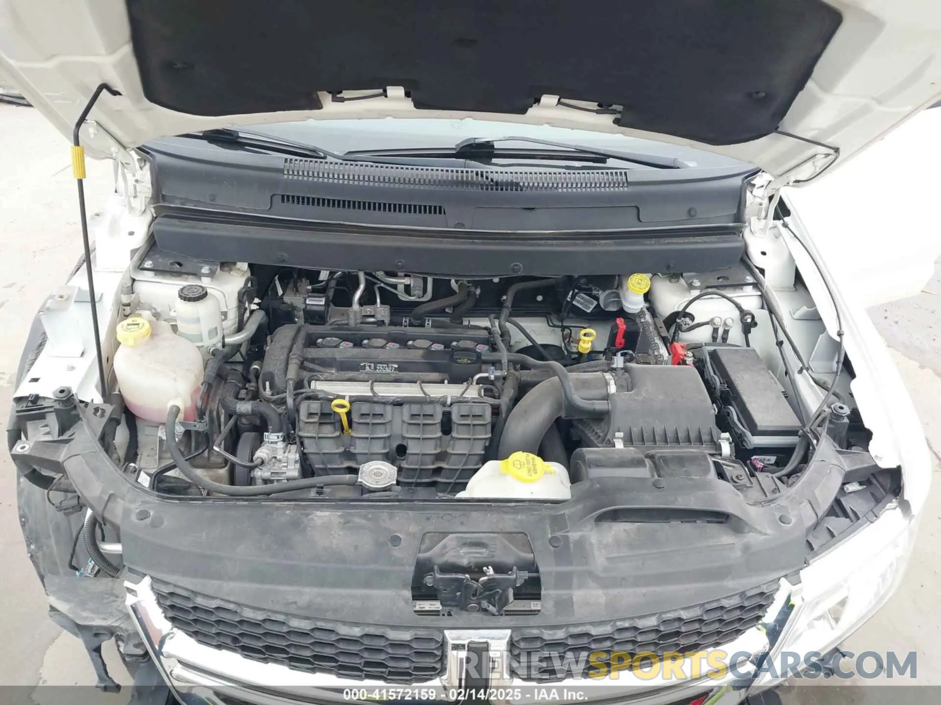 10 fotografías del automóvil dañado 3C4PDCAB4LT254595 DODGE JOURNEY 2020