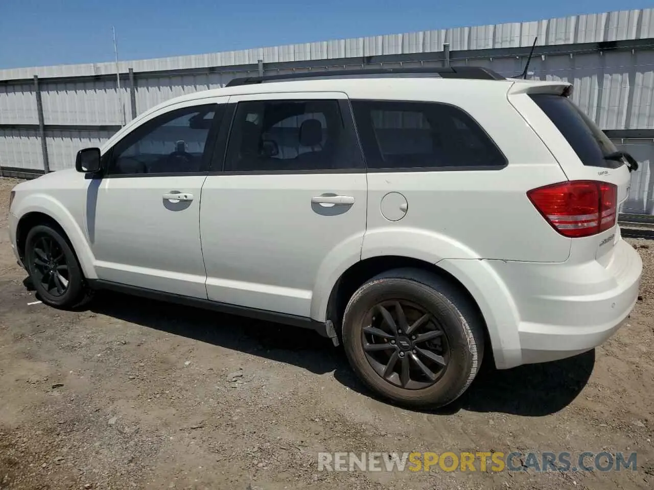 2 fotografías del automóvil dañado 3C4PDCAB5LT232511 DODGE JOURNEY 2020
