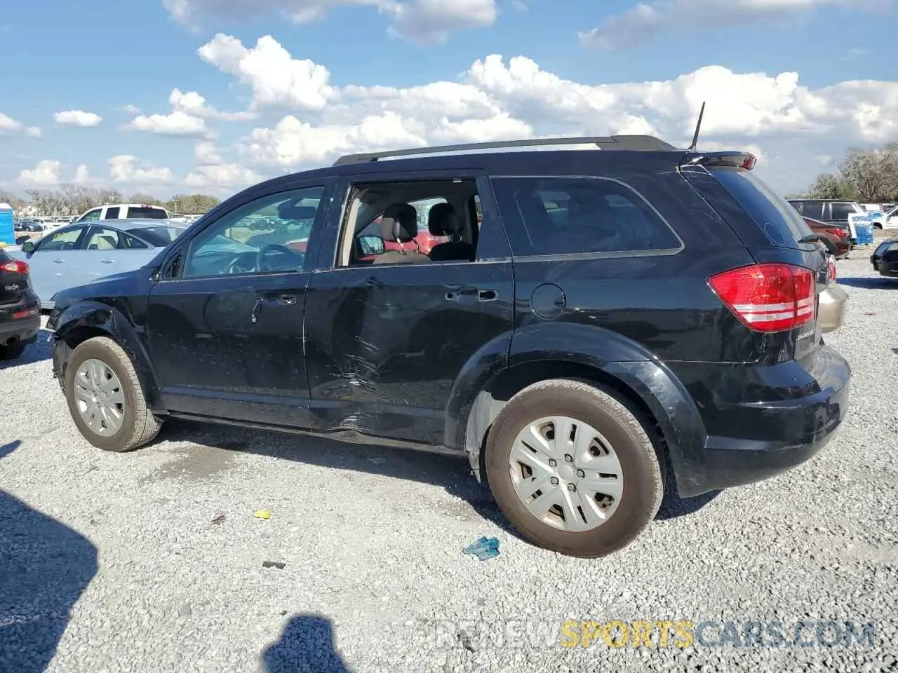 2 fotografías del automóvil dañado 3C4PDCAB5LT259479 DODGE JOURNEY 2020