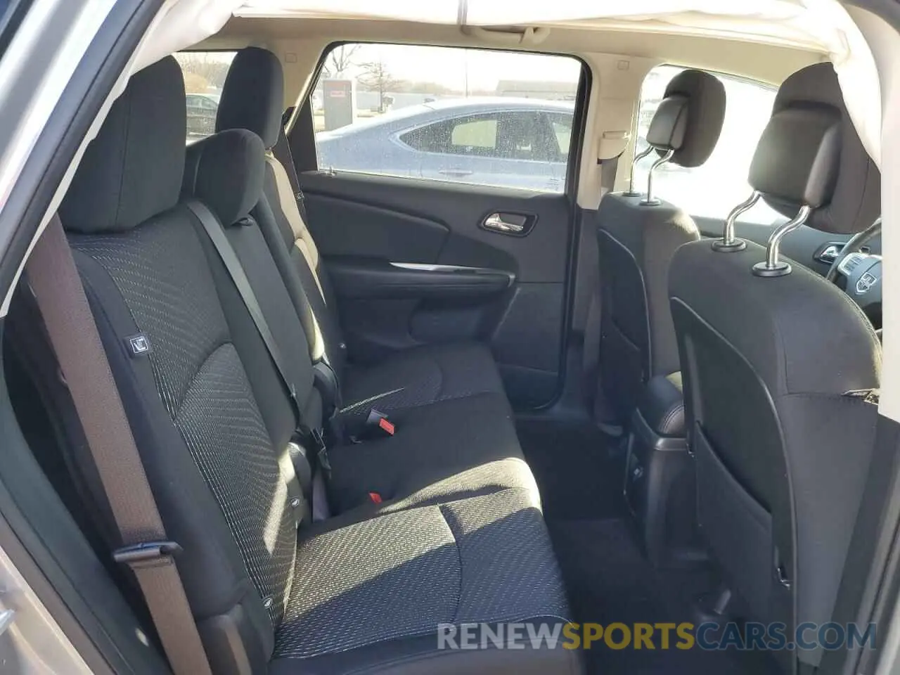 11 fotografías del automóvil dañado 3C4PDCAB5LT269333 DODGE JOURNEY 2020