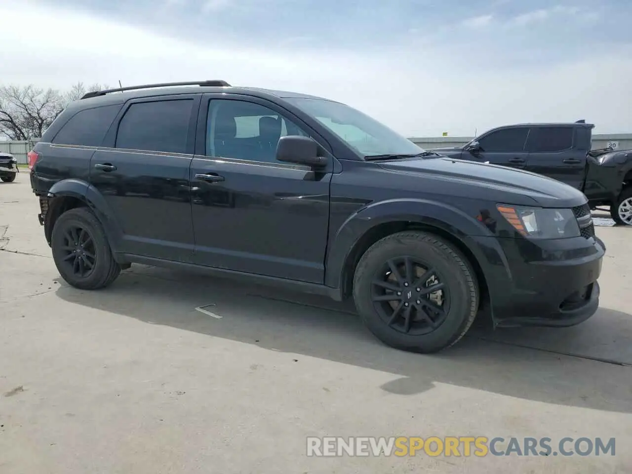 4 fotografías del automóvil dañado 3C4PDCAB5LT277982 DODGE JOURNEY 2020