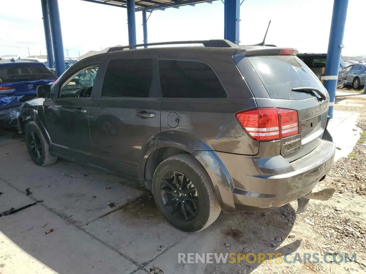 2 fotografías del automóvil dañado 3C4PDCAB5LT280526 DODGE JOURNEY 2020