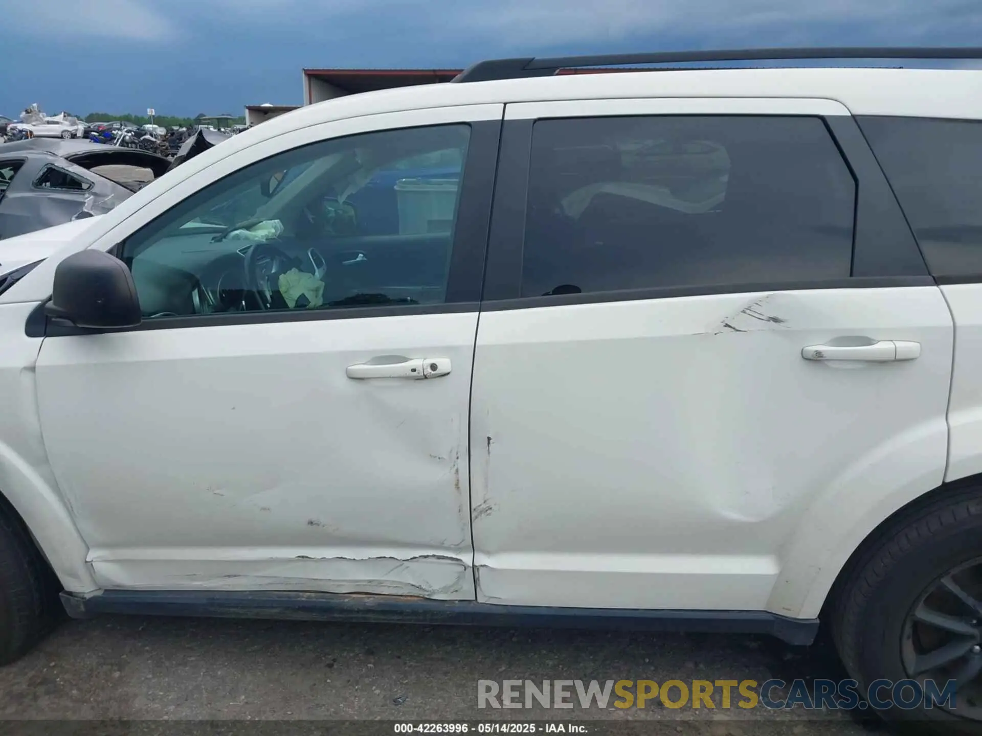 15 fotografías del automóvil dañado 3C4PDCAB5LT280977 DODGE JOURNEY 2020
