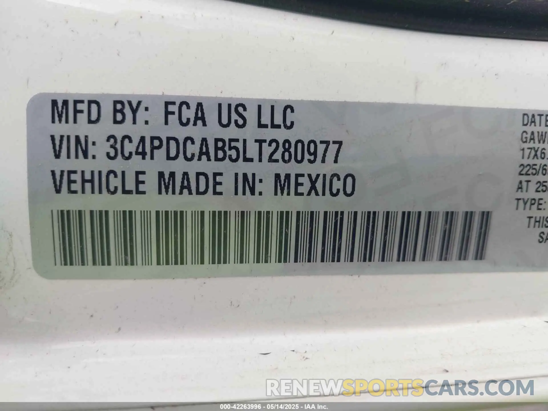 9 fotografías del automóvil dañado 3C4PDCAB5LT280977 DODGE JOURNEY 2020