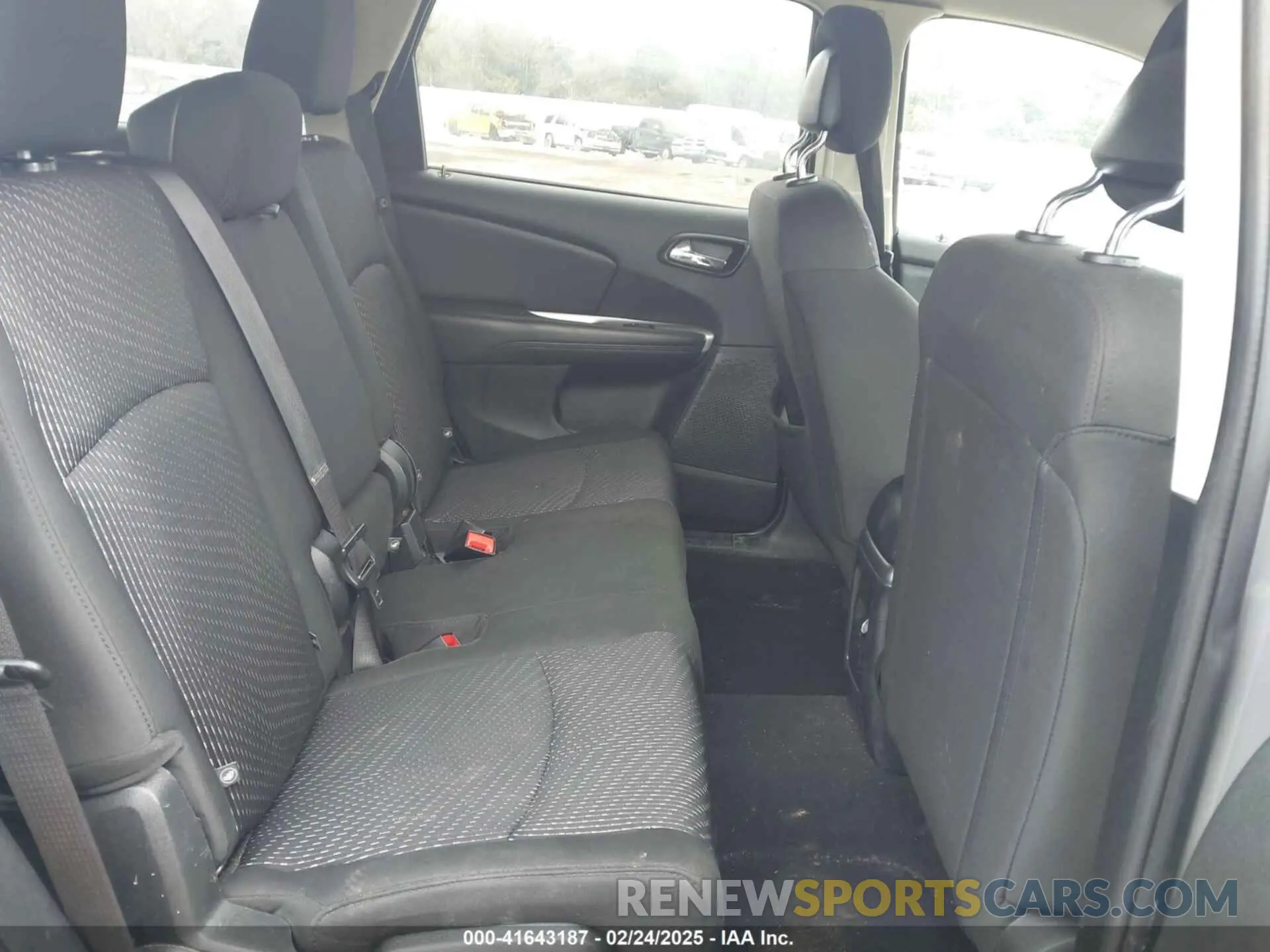 8 fotografías del automóvil dañado 3C4PDCAB7LT201714 DODGE JOURNEY 2020