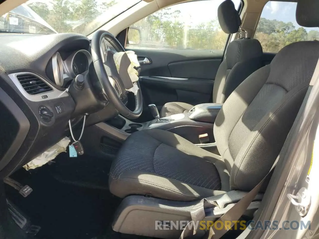 7 fotografías del automóvil dañado 3C4PDCAB7LT226273 DODGE JOURNEY 2020