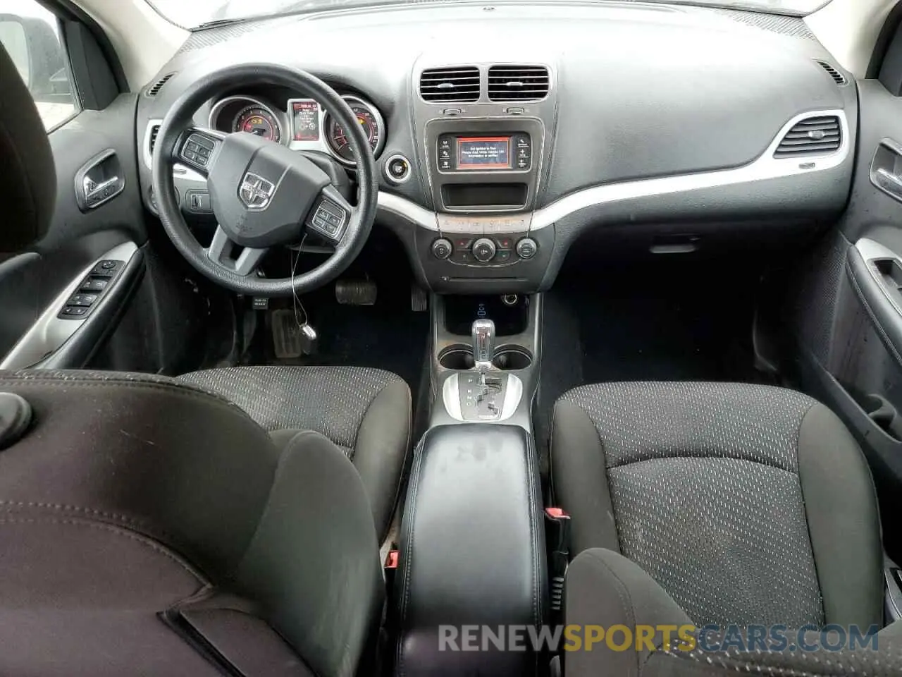 8 fotografías del automóvil dañado 3C4PDCAB7LT237886 DODGE JOURNEY 2020