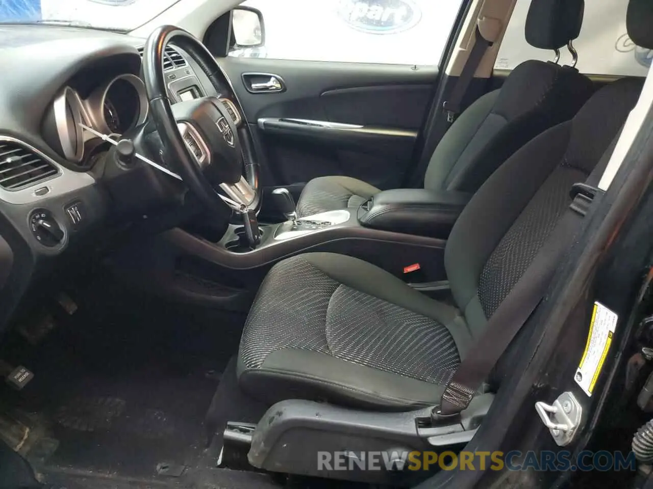 7 fotografías del automóvil dañado 3C4PDCAB7LT260830 DODGE JOURNEY 2020